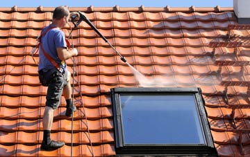 roof cleaning Strood Green
